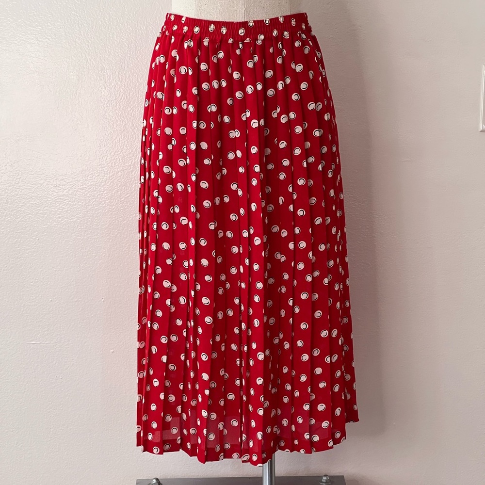 Pleated Red and Cream Polka Dot Midi Skirt with Elastic Waist